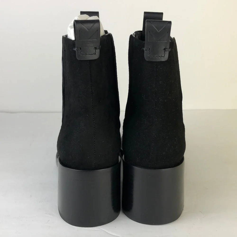NEW Mercedes Castillo Xandra Chic Chelsea Booties